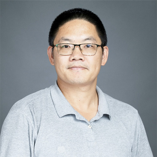 headshot photo of Gengping Zhu